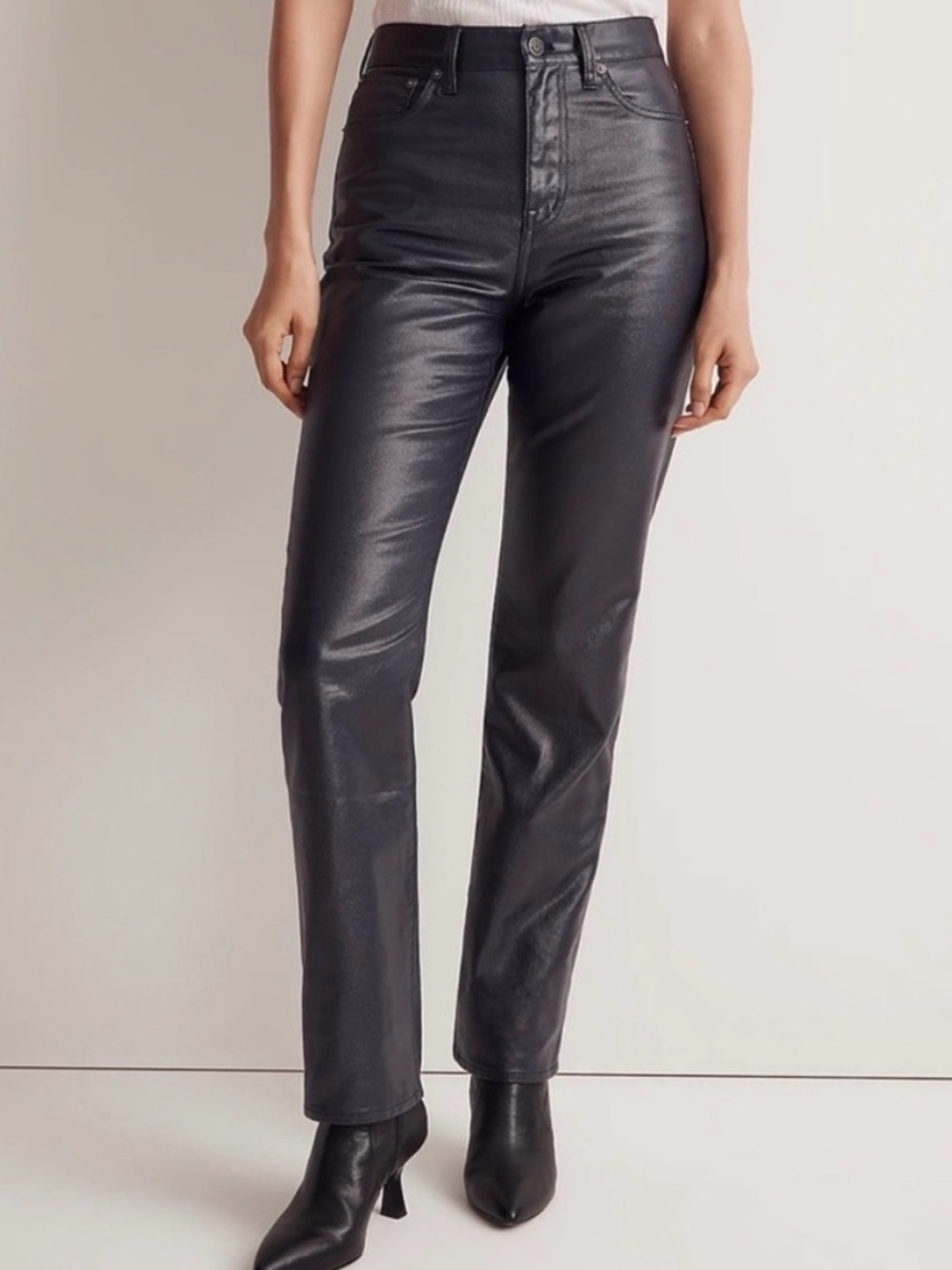 NWT Madewell 90s Straight-Leg Jeans with faux leather coated look
